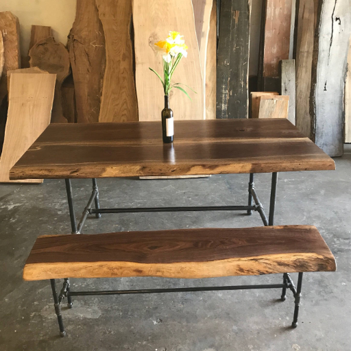 Customizing Your Black Pipe Table